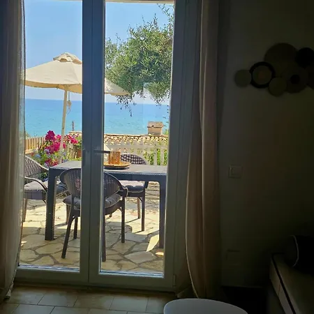 Corfu Glyfada Menigos 24 佩雷卡斯