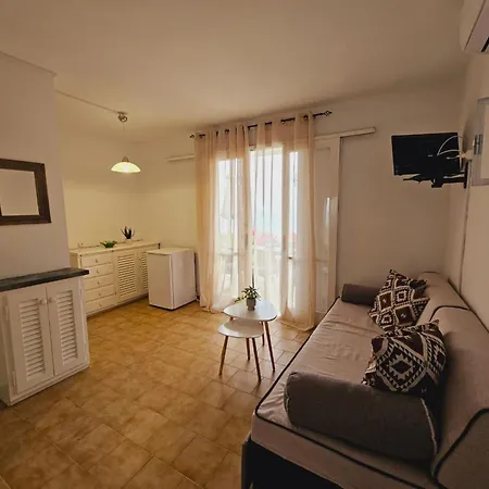 Classic Type Aa5 24 Apartment Pelekas