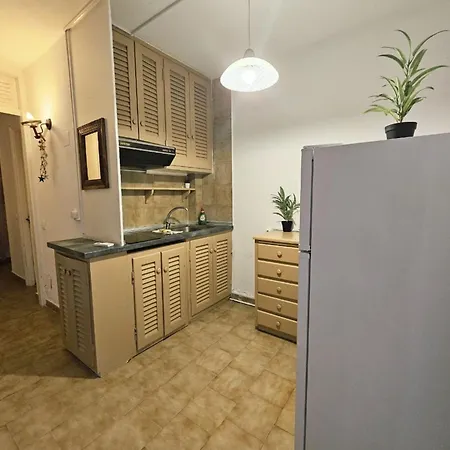 Corfu Glyfada Menigos 24 Apartman *