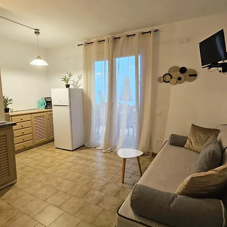 Corfu Glyfada Menigos 24 Apartment Pelekas